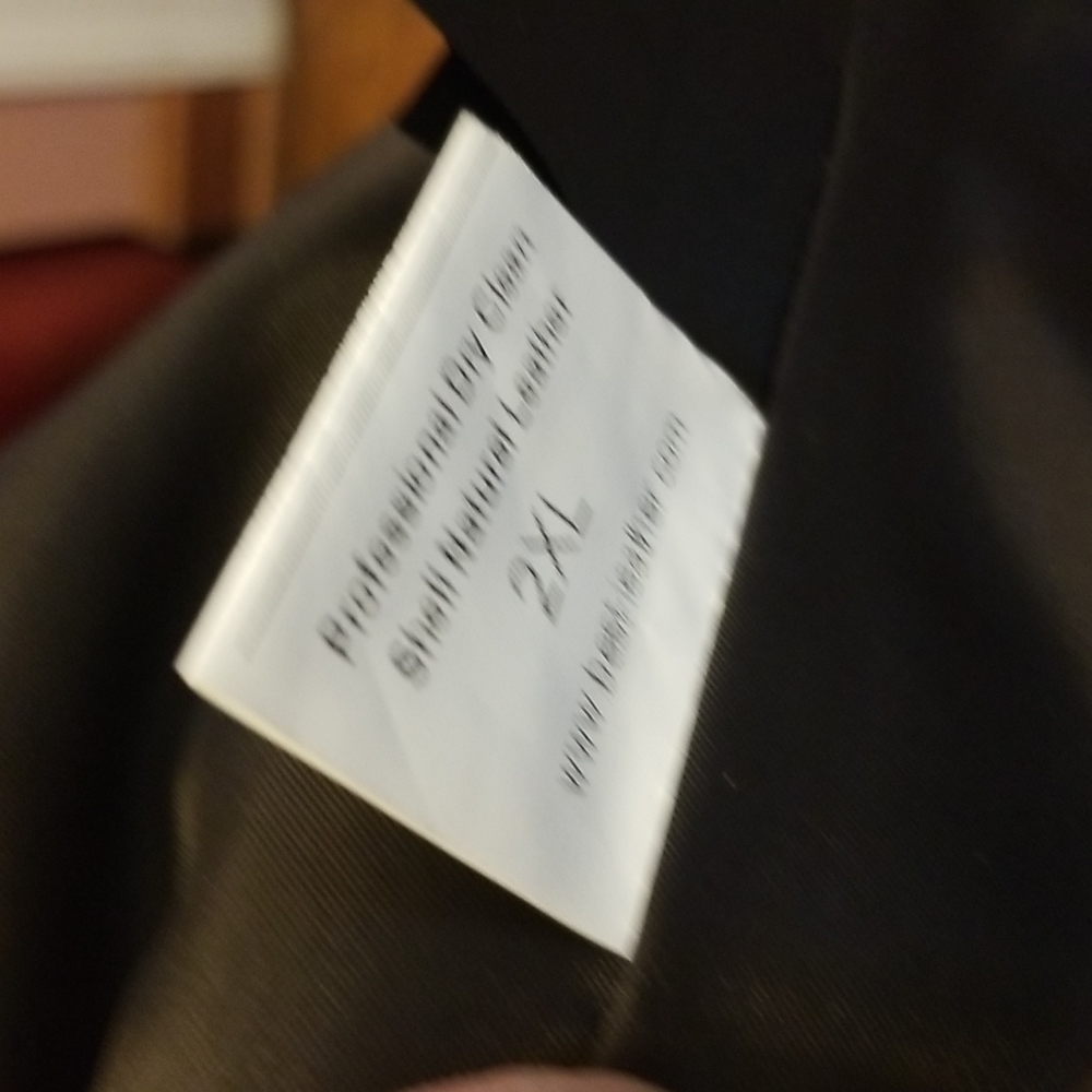 Womans Coat - image 6